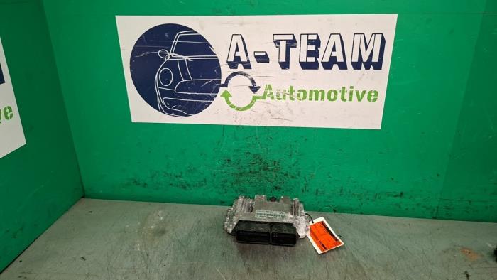 Used Engine management computer Ford Focus 3 Wagon 1.6 SCTi 16V Price € 199,99 Margin scheme offered by A-team Automotive