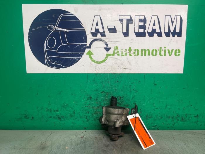 Usagé Pompe de direction Opel Vivaro 2.0 CDTI Prix € 109,99 Règlement à la marge proposé par A-team Automotive