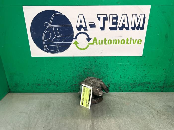 Usagé Pompe de direction Ford Mondeo IV Wagon 2.2 TDCi 16V Prix € 49,99 Règlement à la marge proposé par A-team Automotive