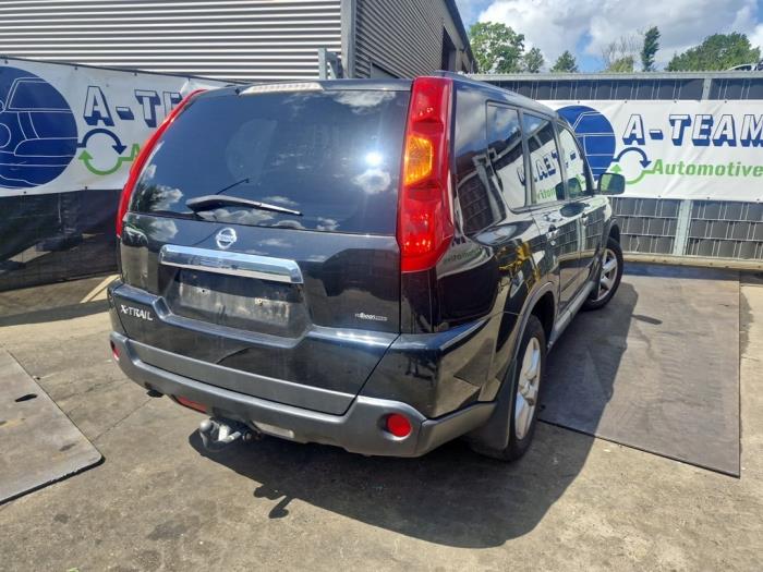 Używane Pompa ABS Nissan X-Trail (T31) 2.5 16V SE,LE 4x4 Cena € 49,99 Procedura marży oferowane przez A-Team Automotive