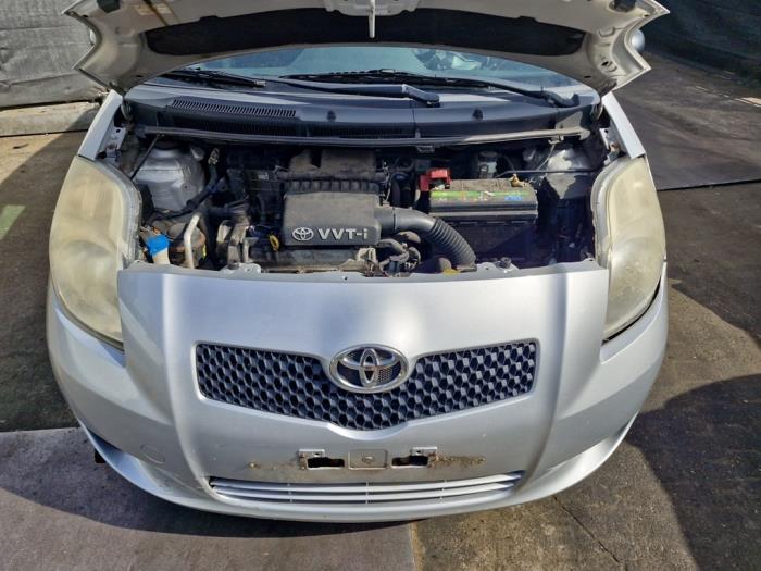 Usagé Assistant de freinage Toyota Yaris II (P9) 1.3 16V VVT-i Prix € 19,99 Règlement à la marge proposé par A-Team Automotive