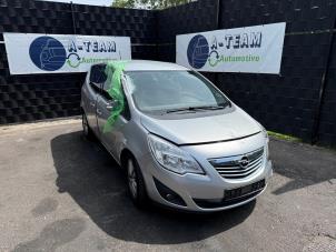 Engine from a Opel Meriva (B) 1.4 Turbo 16V ecoFLEX 2011