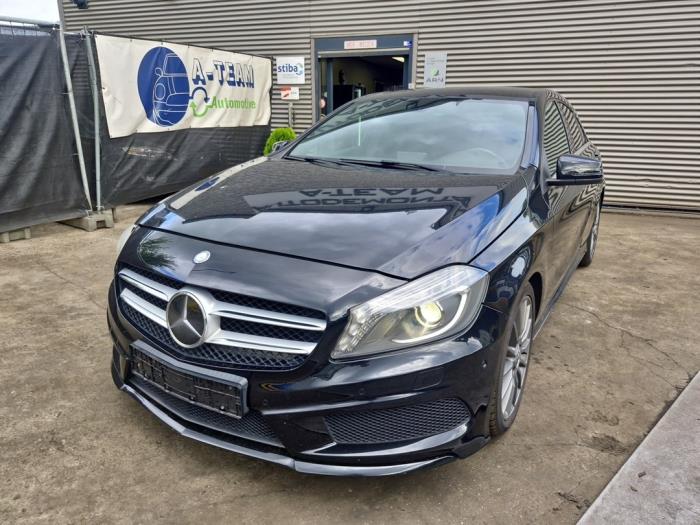 Gebrauchte Katalysator Mercedes A (W176) 1.6 A-180 16V Preis € 249,99 Margenregelung angeboten von A-Team Automotive