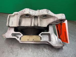 Engine mount from a Ford Focus 4 ST 2.3 ST EcoBoost 16V 2019