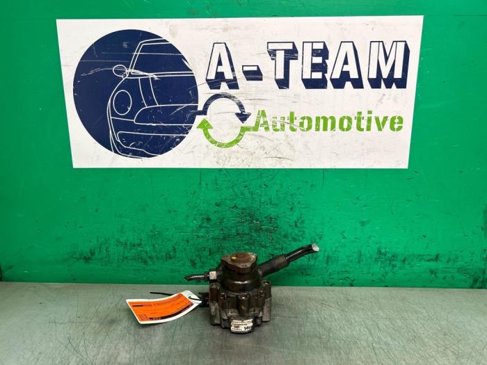 Usagé Pompe de direction Rover 45 1.6 16V Prix € 49,99 Règlement à la marge proposé par A-team Automotive