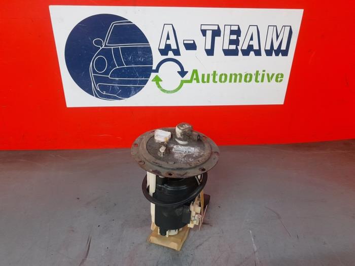 Usagé Pompe essence Hyundai Getz 1.6i 16V Prix € 29,99 Règlement à la marge proposé par A-Team Automotive