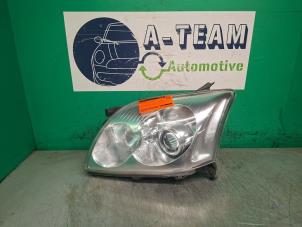 Used Headlight, left Toyota Avensis (T25/B1B) 2.0 16V VVT-i D4 Price € 49,99 Margin scheme offered by A-team Automotive