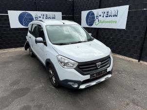 Used Petrol pump Dacia Lodgy (JS) 1.2 TCE 16V Price € 74,99 Margin scheme offered by A-team Automotive