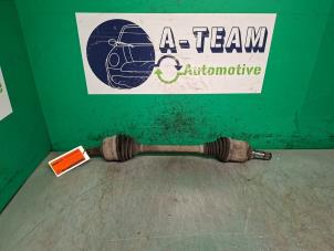 Usagé Arbre de transmission avant droit Dacia Dokker (0S) 1.5 dCi 90 Prix € 74,99 Règlement à la marge proposé par A-team Automotive
