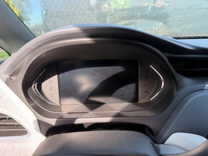 Begagnade Instrumentpanel Opel Ampera-e Ampera-e Pris € 499,99 Marginaltabell erbjuds av A-team Automotive