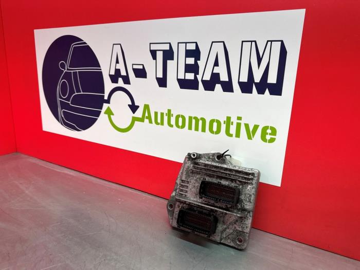 Used Engine management computer Opel Zafira B Price € 199,99 Margin scheme offered by A-Team Automotive