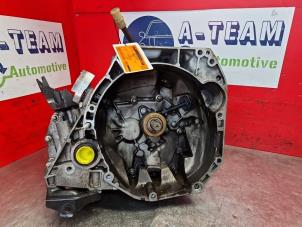 Begagnade Växellåda Renault Clio IV (5R) 0.9 Energy TCE 90 12V Pris € 499,99 Marginaltabell erbjuds av A-Team Automotive