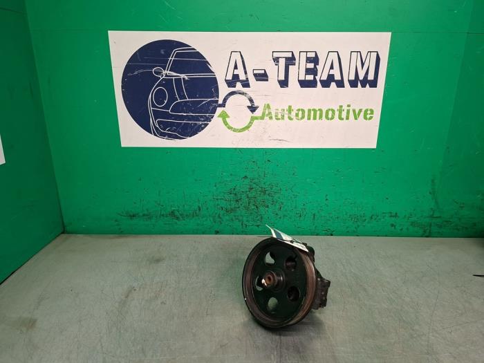Usagé Pompe de direction Ford Mondeo III 2.0 16V Prix sur demande proposé par A-team Automotive