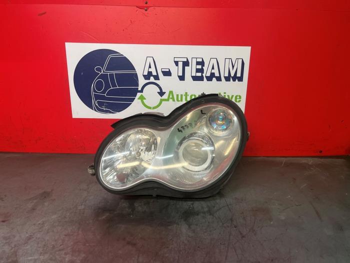 Gebrauchte Scheinwerfer links Mercedes C Combi (S203) 1.8 C-200K 16V Preis € 199,99 Margenregelung angeboten von A-Team Automotive