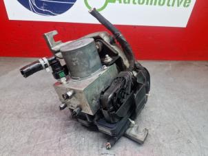 Bloc ABS d'un Renault Zoé (AG) 46kW 2013