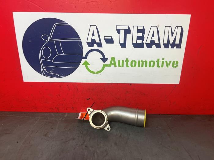Usagé Conduit turbo Audi RS 6 Avant (C7) 4.0 V8 TFSI 32V Prix € 149,99 Règlement à la marge proposé par A-Team Automotive