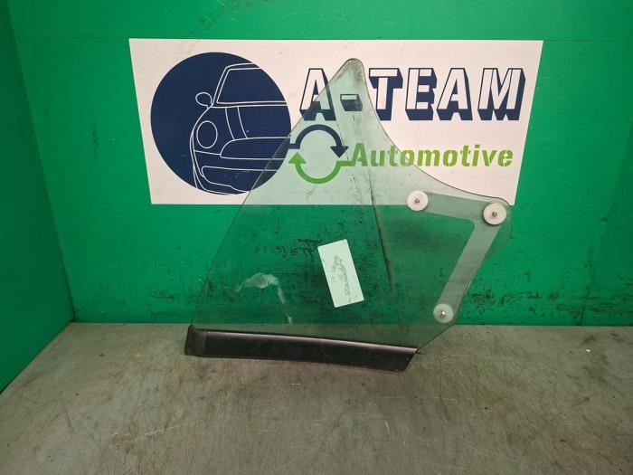 Usados Ventanilla triangular derecha detrás Peugeot 207 CC (WB) 1.6 16V Precio € 69,99 Norma de margen ofrecido por A-team Automotive