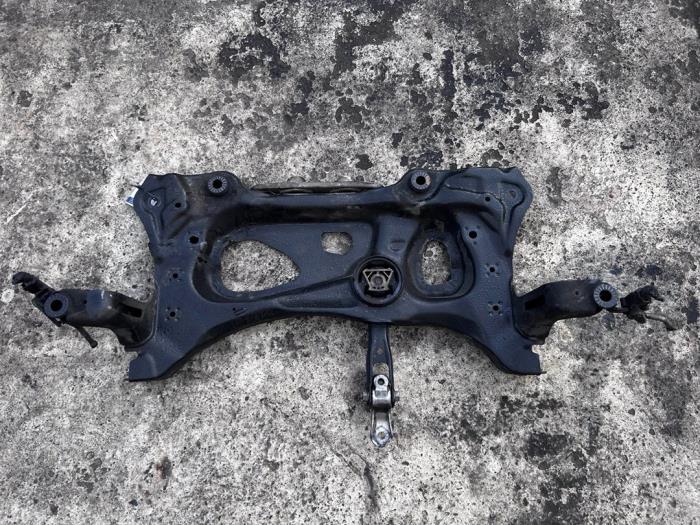 Used Subframe Volkswagen Golf VII (AUA) 2.0 GTI 16V Performance Package Price € 49,99 Margin scheme offered by A-team Automotive