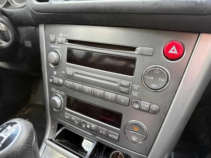 Używane Panel climatronic Subaru Outback (BP) 2.5 16V Cena na żądanie oferowane przez A-team Automotive