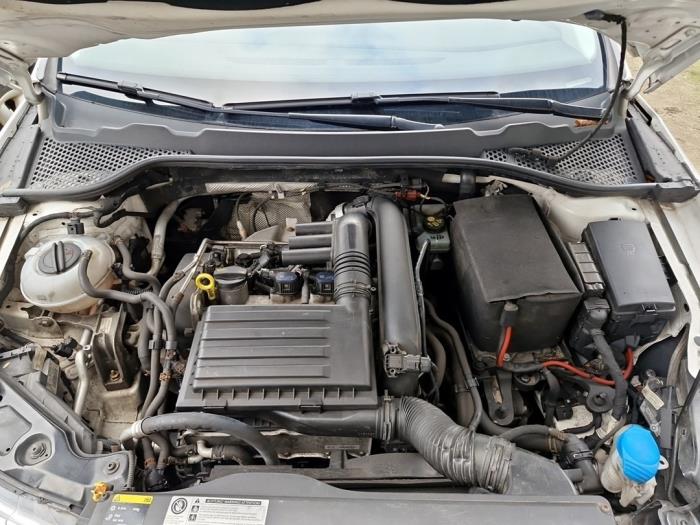 Gebrauchte Luftfiltergehäuse Seat Leon ST (5FF) 1.4 TSI ACT 16V Preis € 59,99 Margenregelung angeboten von A-Team Automotive