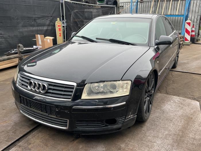 Używane Kurtyna lewa Audi A8 (D3) 4.2 TDI V8 32V Quattro Cena € 44,99 Procedura marży oferowane przez A-Team Automotive