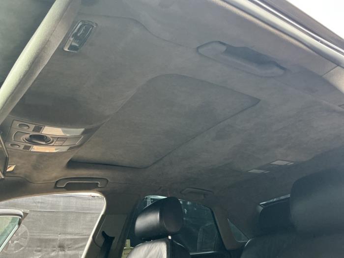Używane Podsufitka Audi A8 (D3) 4.2 TDI V8 32V Quattro Cena € 349,99 Procedura marży oferowane przez A-Team Automotive