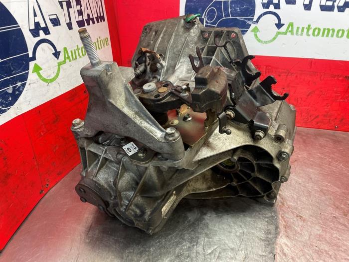Boite de vitesses d'un Ford Focus 1 2.0 16V 2003