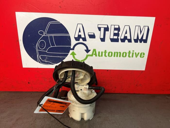 Usagé Pompe essence Ford Focus 1 2.0 16V Prix € 29,99 Règlement à la marge proposé par A-Team Automotive
