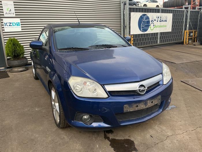 Used Engine management computer Opel Tigra Twin Top 1.4 16V Price € 99,99 Margin scheme offered by A-Team Automotive
