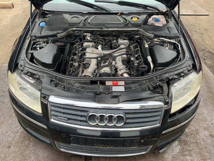 Begagnade Luftfilterhus Audi A8 (D3) 4.2 TDI V8 32V Quattro Pris € 49,99 Marginaltabell erbjuds av A-Team Automotive