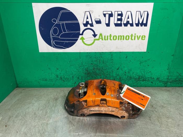 Used Front brake calliper, left Porsche Cayenne III (9YA) 2.9 Biturbo V6 24V S Price € 199,99 Margin scheme offered by A-team Automotive
