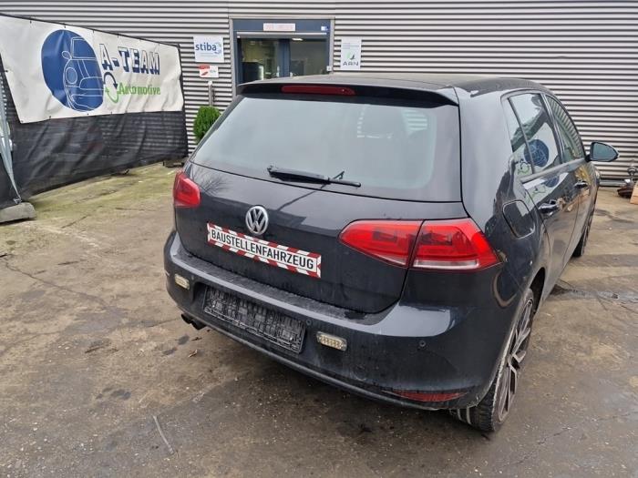 Begagnade Underram Volkswagen Golf VII (AUA) 1.4 TSI 16V Pris € 59,99 Marginaltabell erbjuds av A-Team Automotive