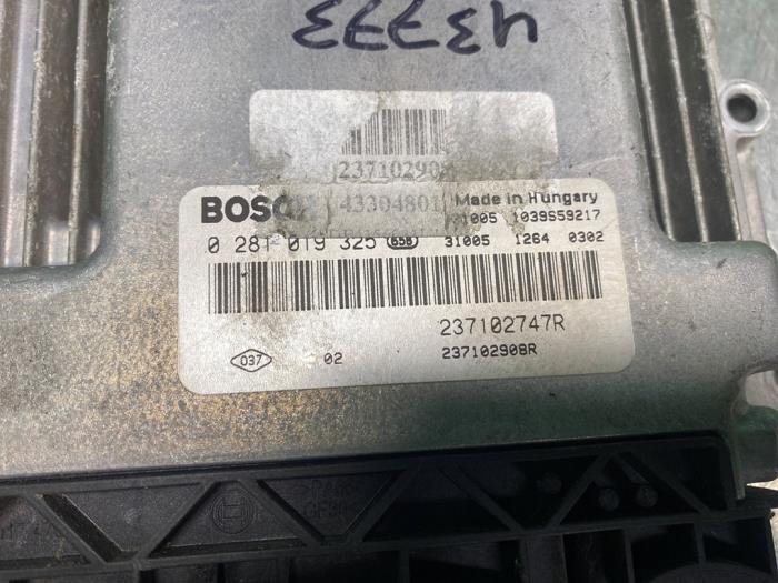 Engine management computer from a Mercedes-Benz Citan (415.6) 1.5 109 CDI 2014