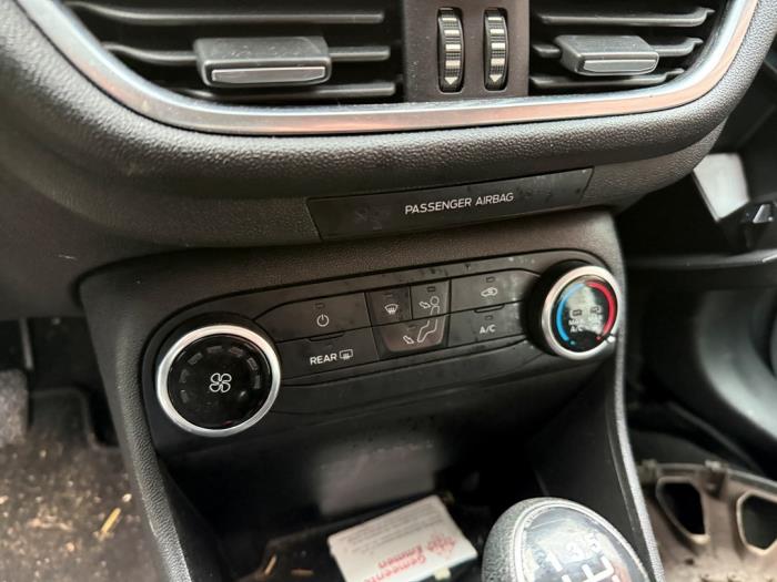 Begagnade Klimatpanel Ford Fiesta 7 1.1 Ti-VCT 12V 70 Pris € 99,99 Marginaltabell erbjuds av A-team Automotive