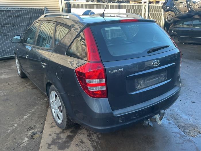 Used Engine management computer Kia Cee'd Sporty Wagon (EDF) 1.6 CVVT 16V Price € 49,99 Margin scheme offered by A-Team Automotive