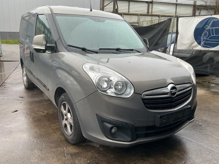 Gebrauchte Bremszange rechts vorne Opel Combo 1.3 CDTI 16V Preis € 19,99 Margenregelung angeboten von A-Team Automotive