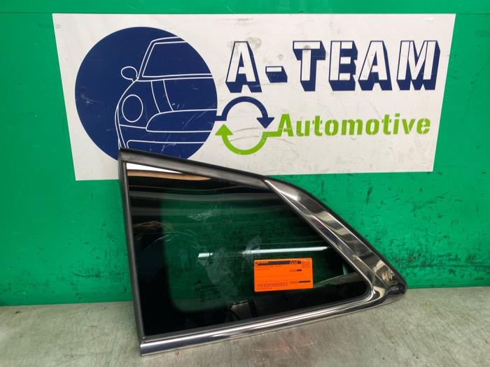 Usados Ventanilla triangular izquierda detrás Renault Captur Precio de solicitud ofrecido por A-team Automotive