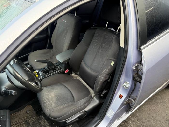 Używane Fotel lewy Mazda 6 (GH12/GHA2) 2.0i 16V S-VT Cena € 99,99 Procedura marży oferowane przez A-team Automotive