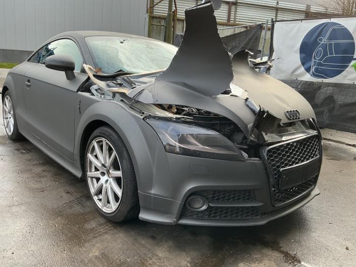 Begagnade Underram Audi TT (8J3) 2.0 TFSI 16V Pris € 49,99 Marginaltabell erbjuds av A-Team Automotive