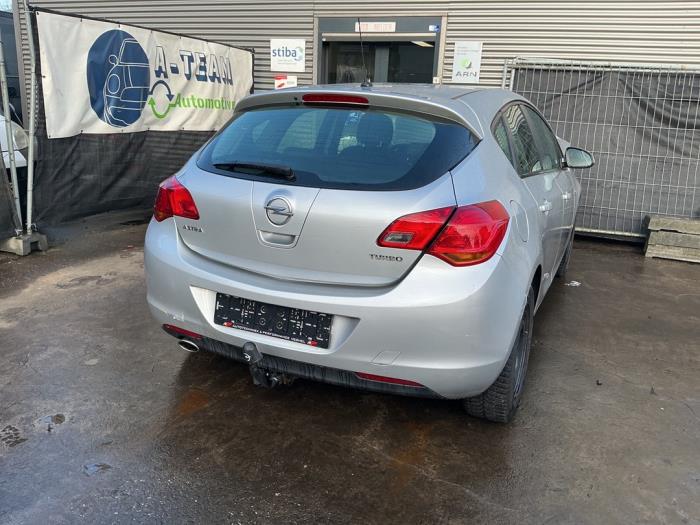 Used Subframe Opel Astra J (PC6/PD6/PE6/PF6) 1.4 Turbo 16V Price € 59,99 Margin scheme offered by A-Team Automotive