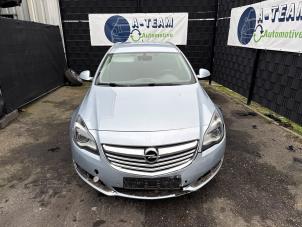 Hinterachse Vorderradantrieb van een Opel Insignia Sports Tourer 2.0 CDTI 16V 120 ecoFLEX 2014