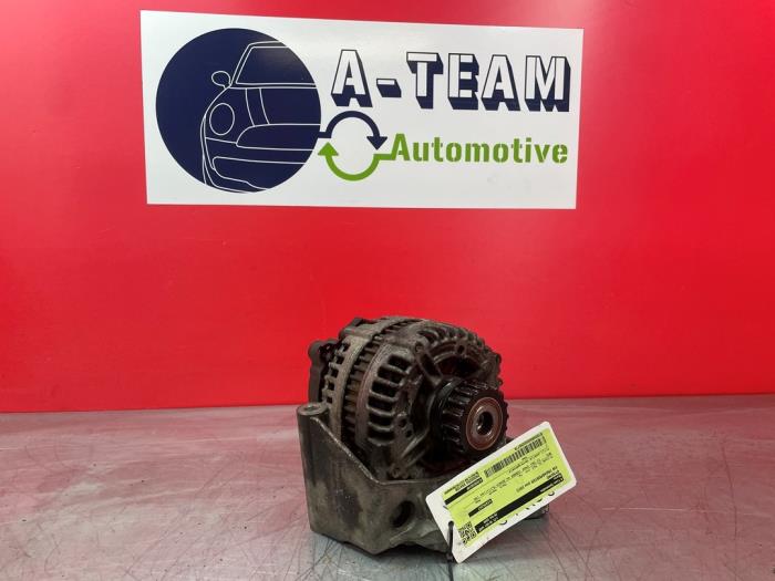 Usagé Alternateur Volkswagen Transporter T5 2.5 TDi Prix € 59,99 Règlement à la marge proposé par A-Team Automotive