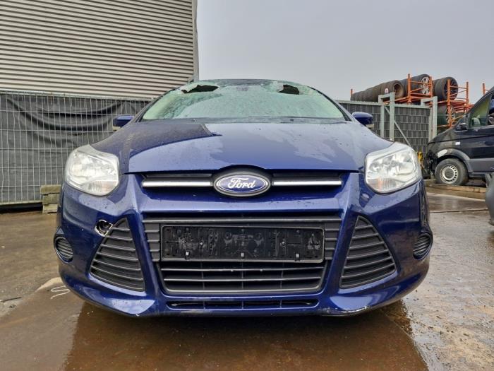 Begagnade Grill Ford Focus 3 Wagon 1.0 Ti-VCT EcoBoost 12V 100 Pris € 199,99 Marginaltabell erbjuds av A-Team Automotive