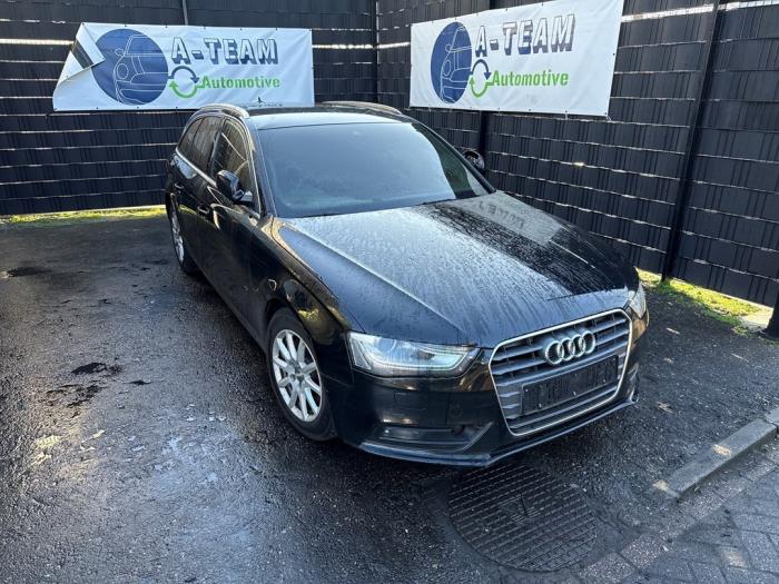 Usados Subchasis Audi A4 Avant (B8) 2.0 TDI 16V Precio € 199,99 Norma de margen ofrecido por A-team Automotive