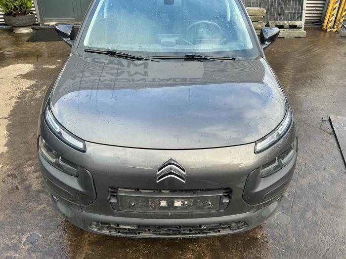 Używane Maska Citroen C4 Cactus (0B/0P) 1.2 PureTech 110 12V Cena € 499,99 Procedura marży oferowane przez A-Team Automotive