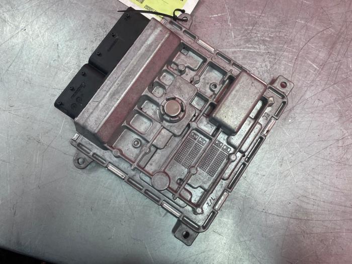 Engine management computer from a Mercedes-Benz CLA (118.3) 1.3 CLA-200 Turbo 16V 2022