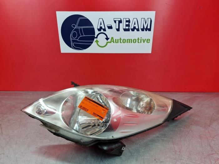 Gebrauchte Scheinwerfer links Chevrolet Spark (M300) 1.0 16V Bifuel Preis € 74,99 Margenregelung angeboten von A-Team Automotive