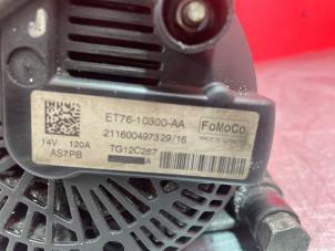 Dynamo d'un Ford Transit Courier 1.5 TDCi 75 2016