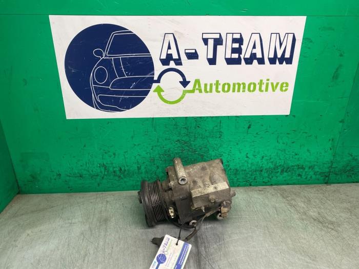 Usagé Pompe clim Ford StreetKa 1.6i Prix € 19,99 Règlement à la marge proposé par A-team Automotive