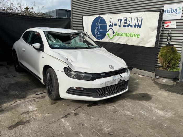Used Starter Volkswagen Scirocco (137/13AD) 1.4 TSI 122 16V Price € 19,99 Margin scheme offered by A-Team Automotive